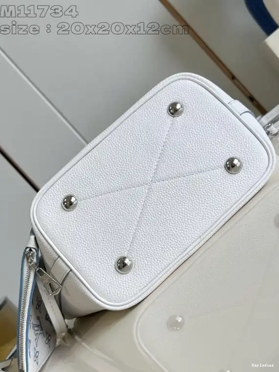 Cheap LOUIS VUITTON PM Blossom 0613